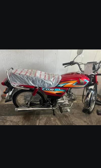 Honda cd 70 2027 model 600km only drive