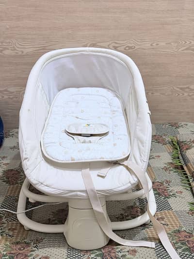 Mastela electric baby swing and bassinet