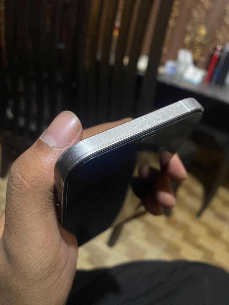Apple iPhone 12 Pro Max 1