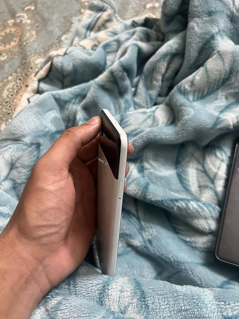 Google Pixel 2 XL 5