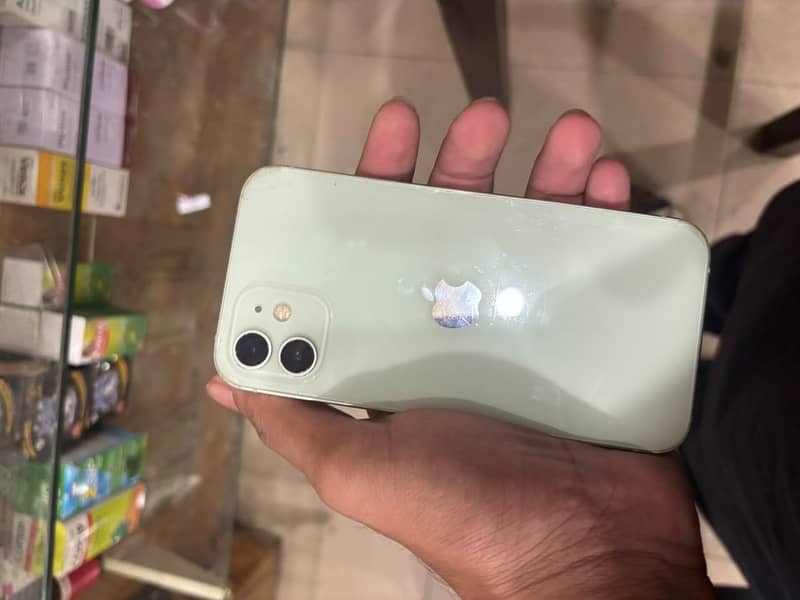 Apple iPhone 12 5