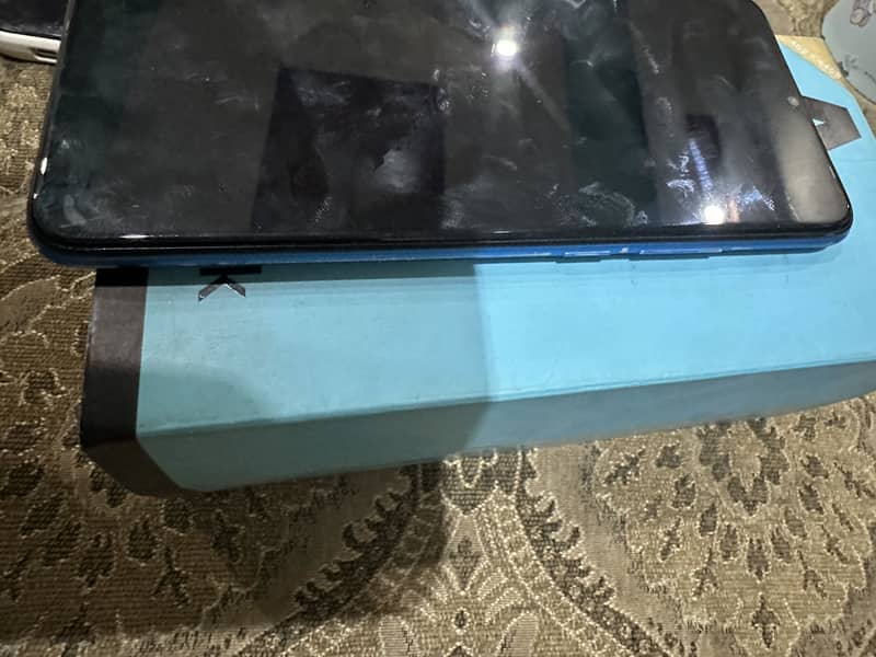OPPO A16k 1