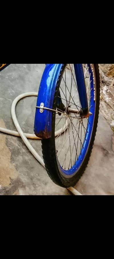 Used bicycle in reasonable price for 10 to 18 year old child
