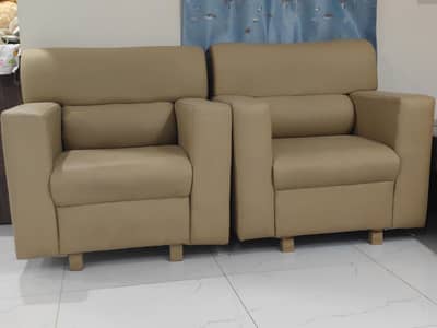 new condition 8 pcs available
