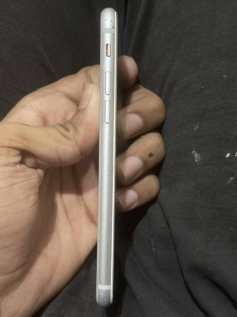 Apple iPhone 8 2