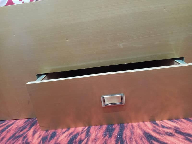 King Size Bed 5