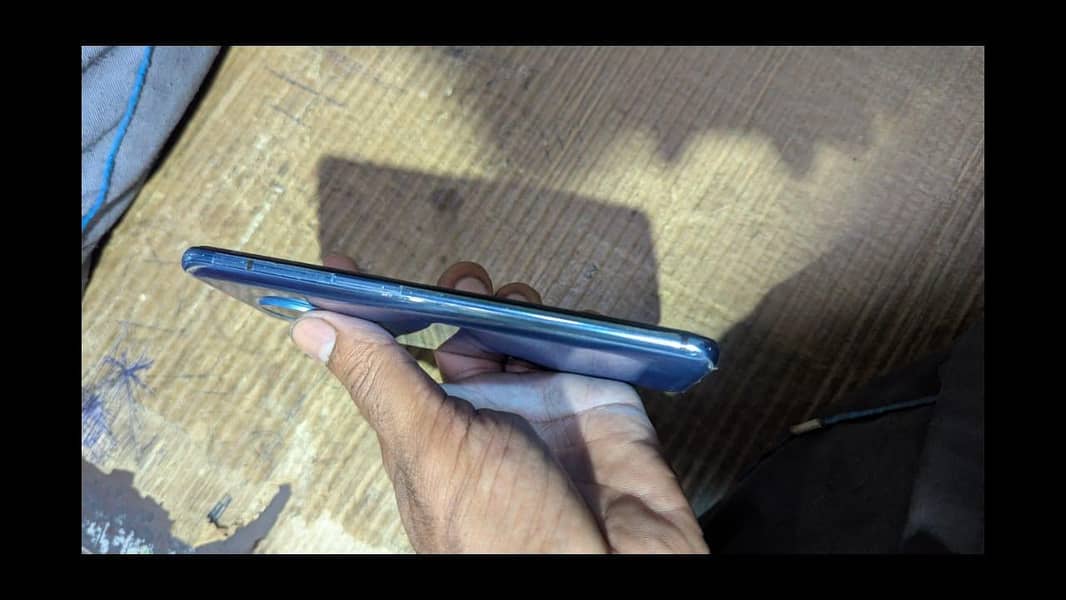 One Plus 7t 8/256 12