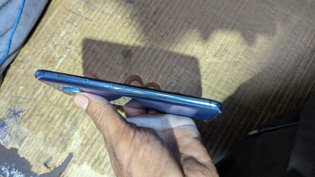 One Plus 7t 8/256 13