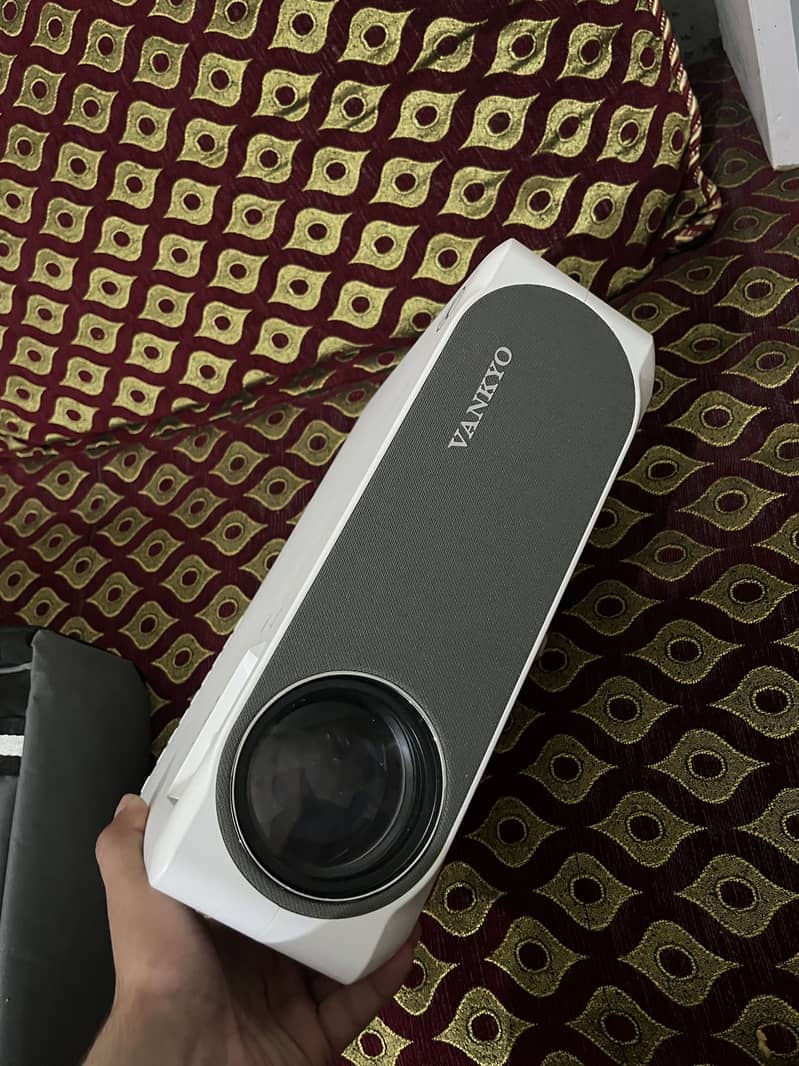 Projakter full HD 4