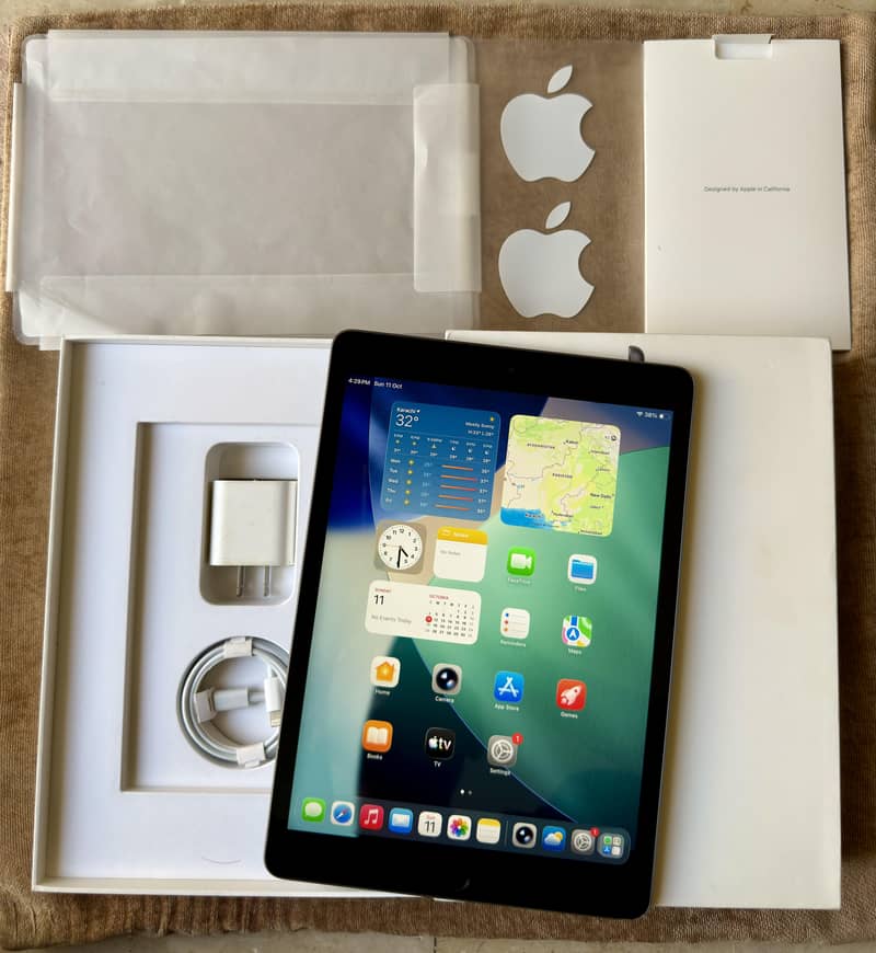 iPad 9th Gen Complete Box 1