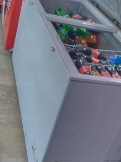 deep freezer for sale excellent condition