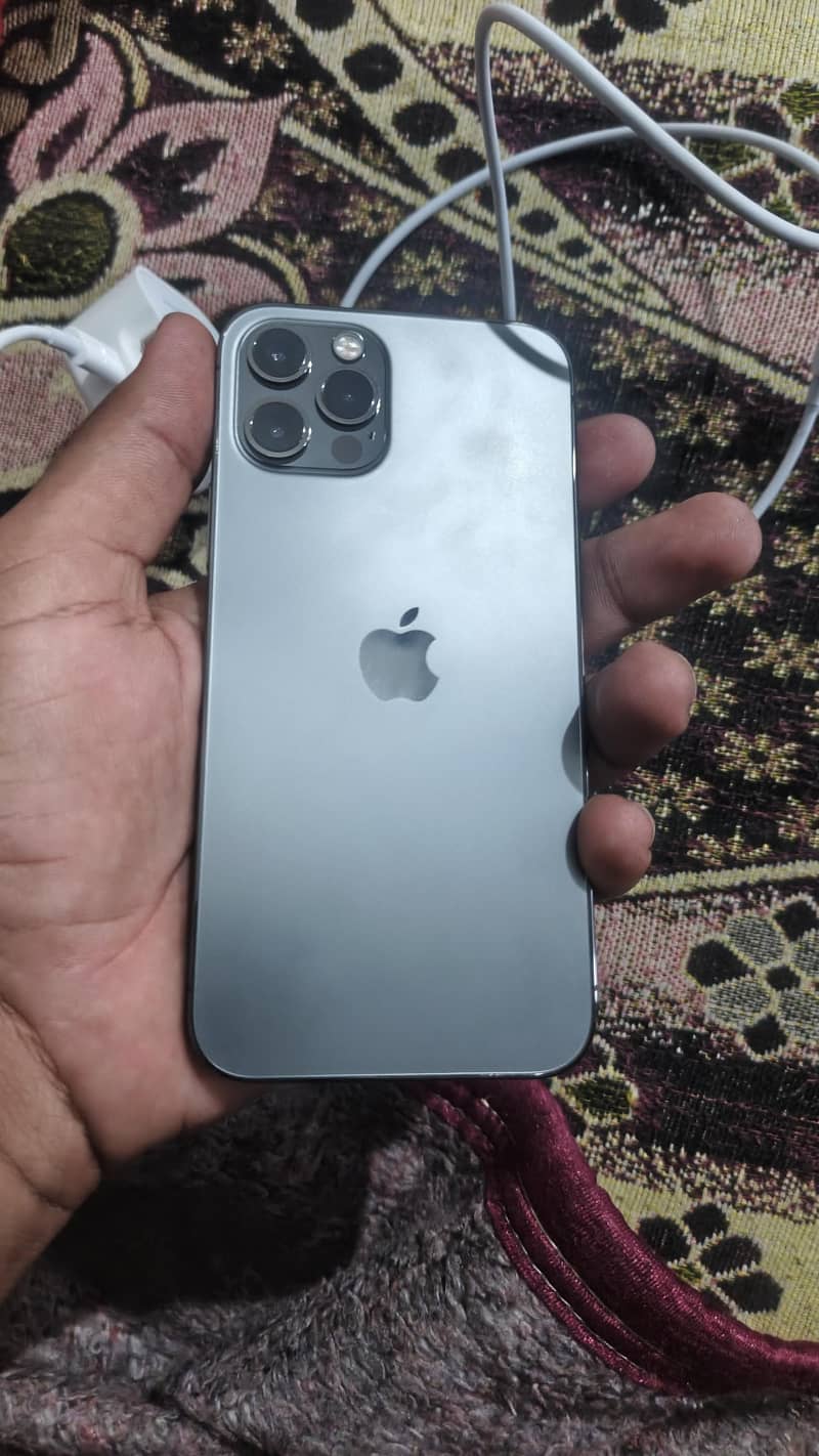 Apple iPhone 12 Pro 0