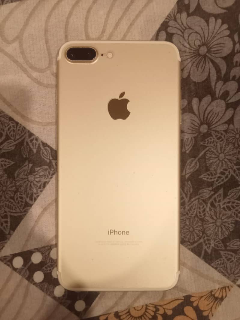 Apple iPhone 7 Plus 8