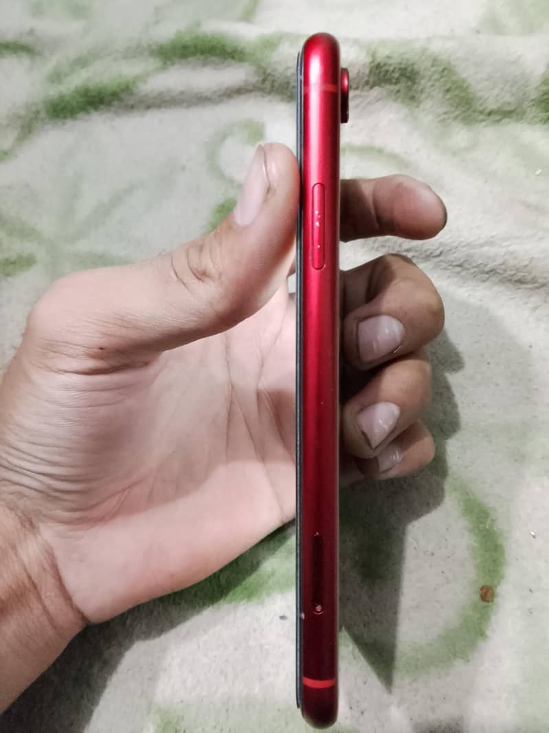 Apple iPhone XR 2