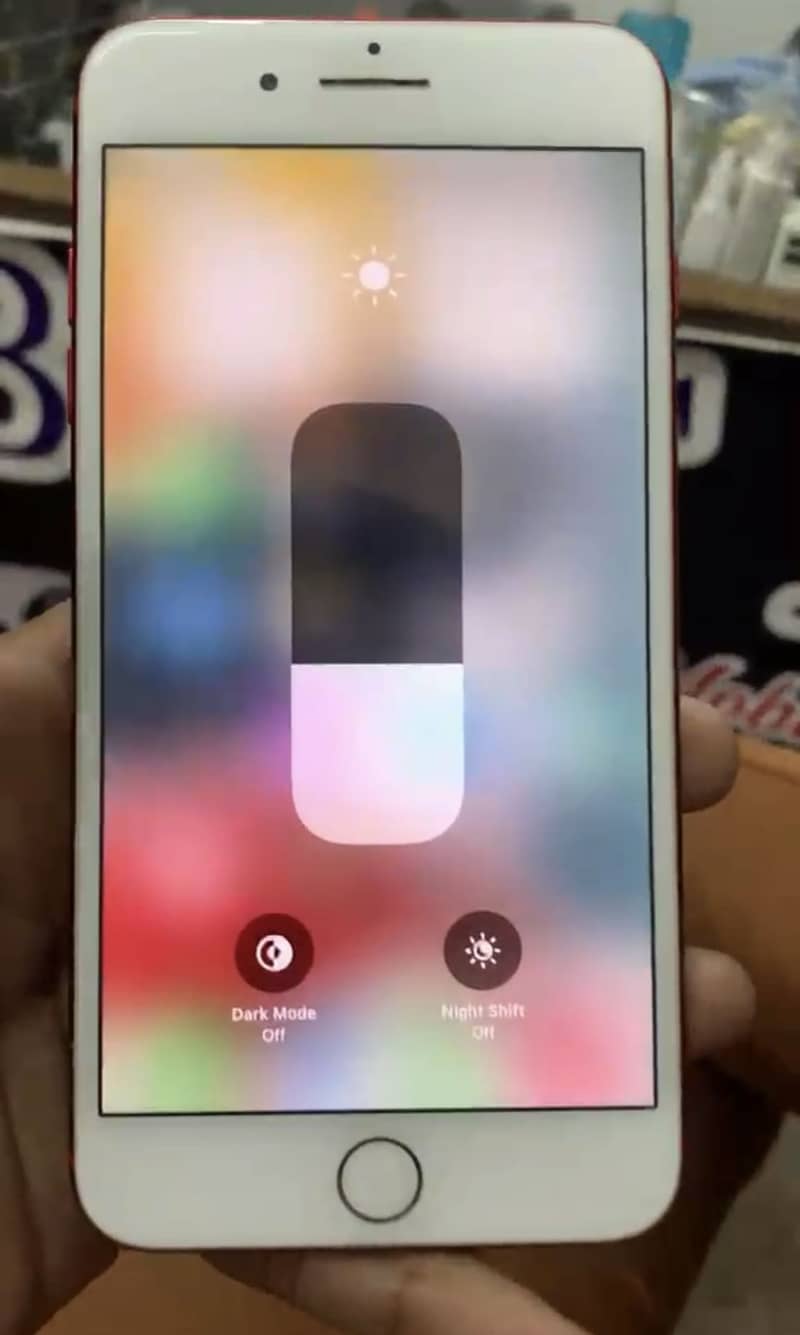 Apple iPhone 7 Plus 0