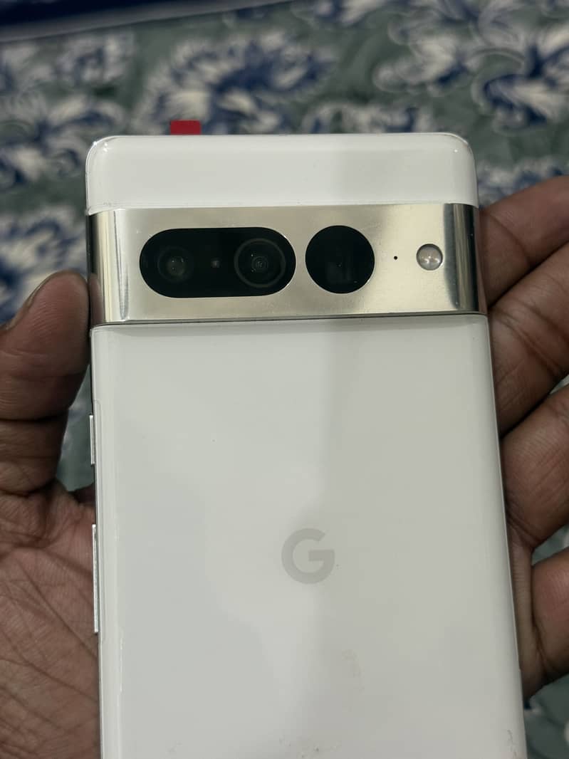 Google Pixel 7 Pro 6