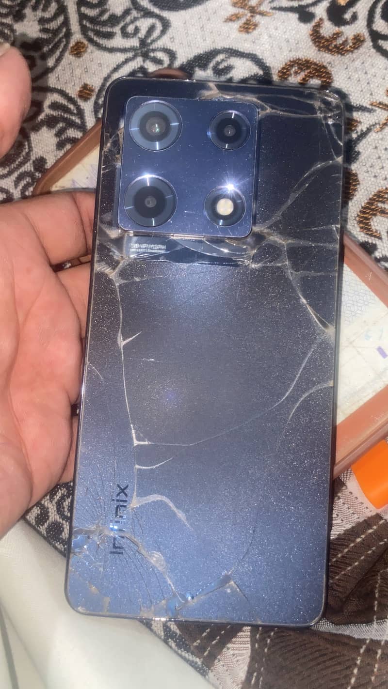 Infinix Note 30 Pro 2