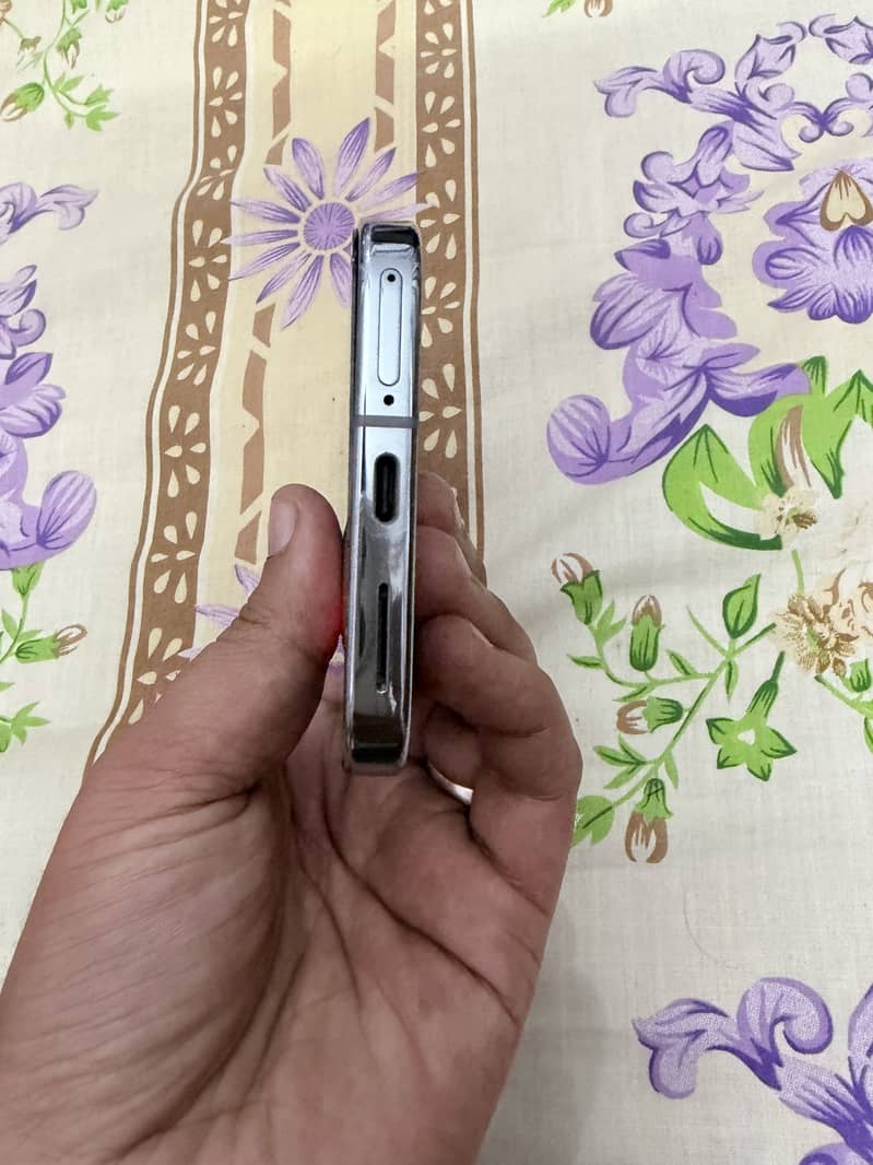 Google Pixel 9 Pro XL 2