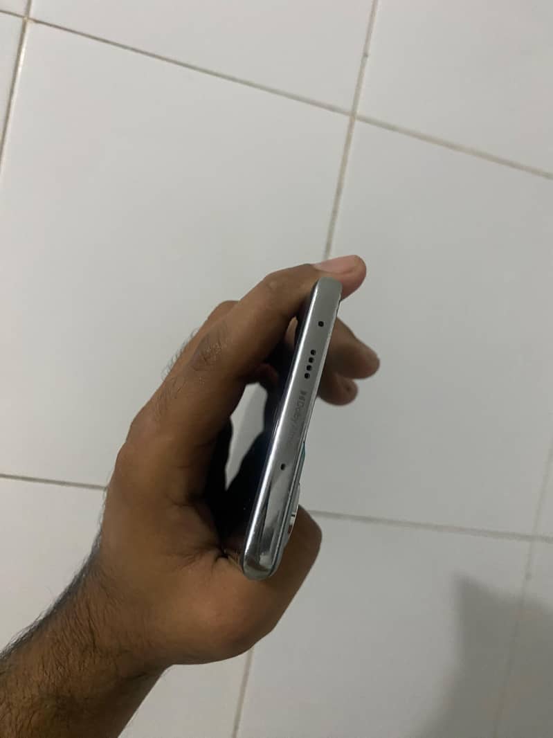 Tecno CAMON 40 Pro 3