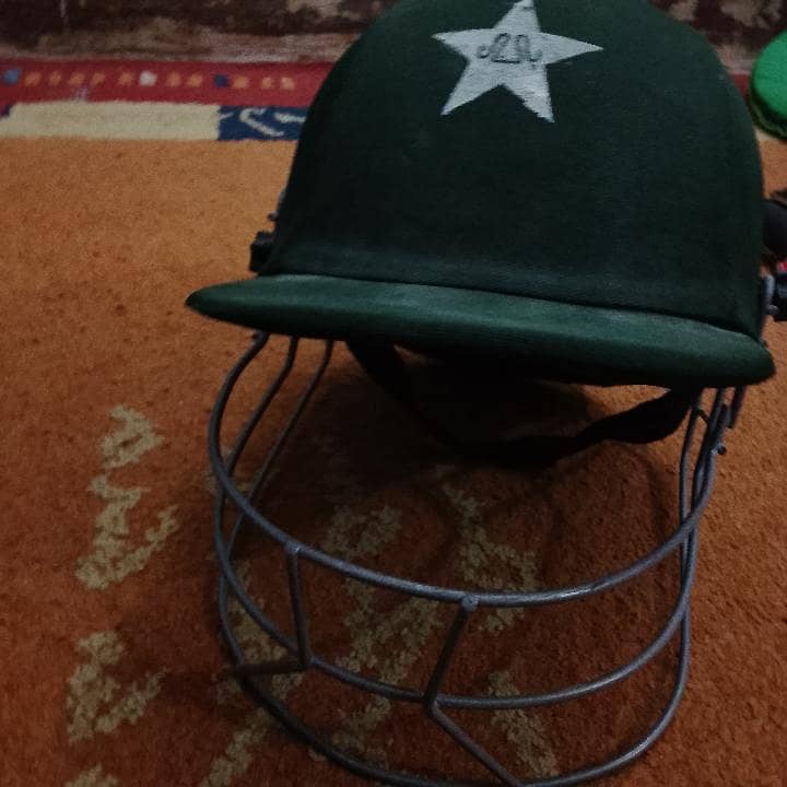 cricket kit . 12