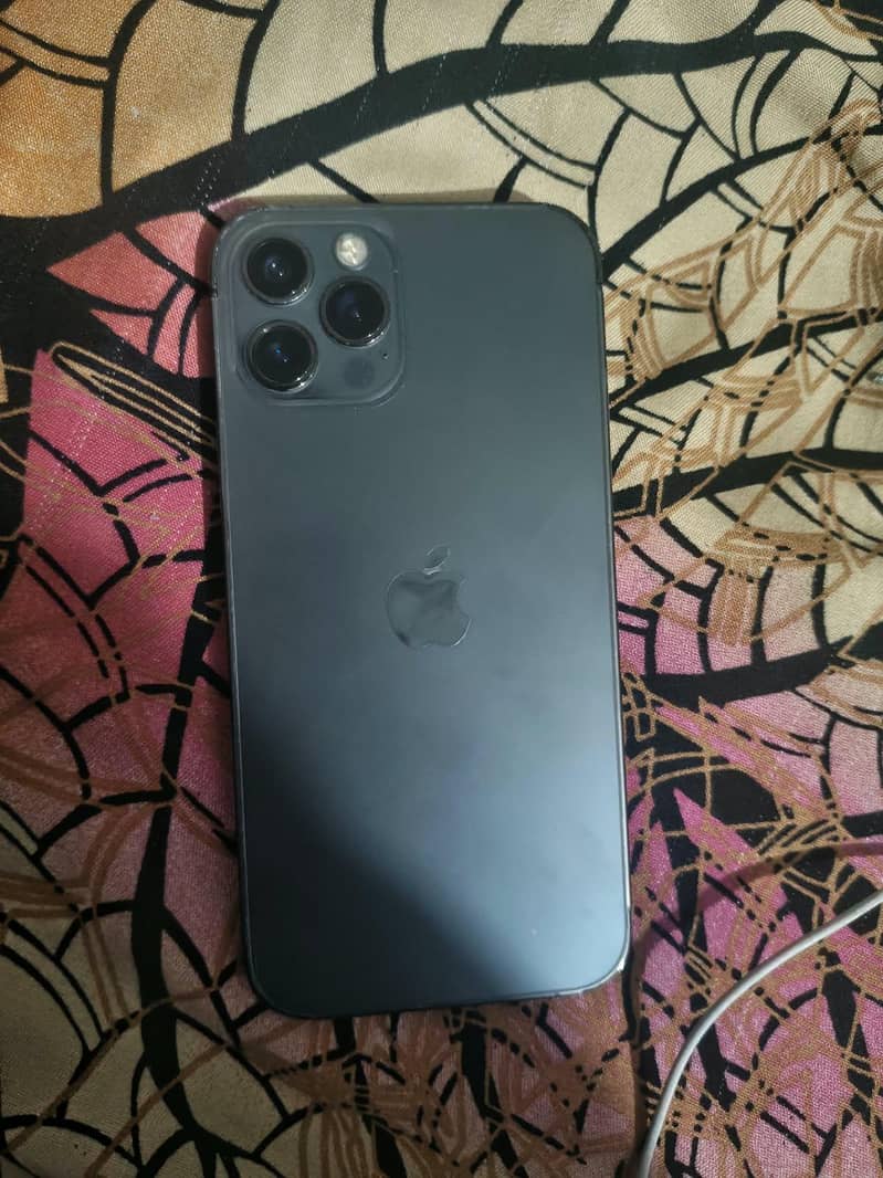 Apple iPhone 12 Pro 1