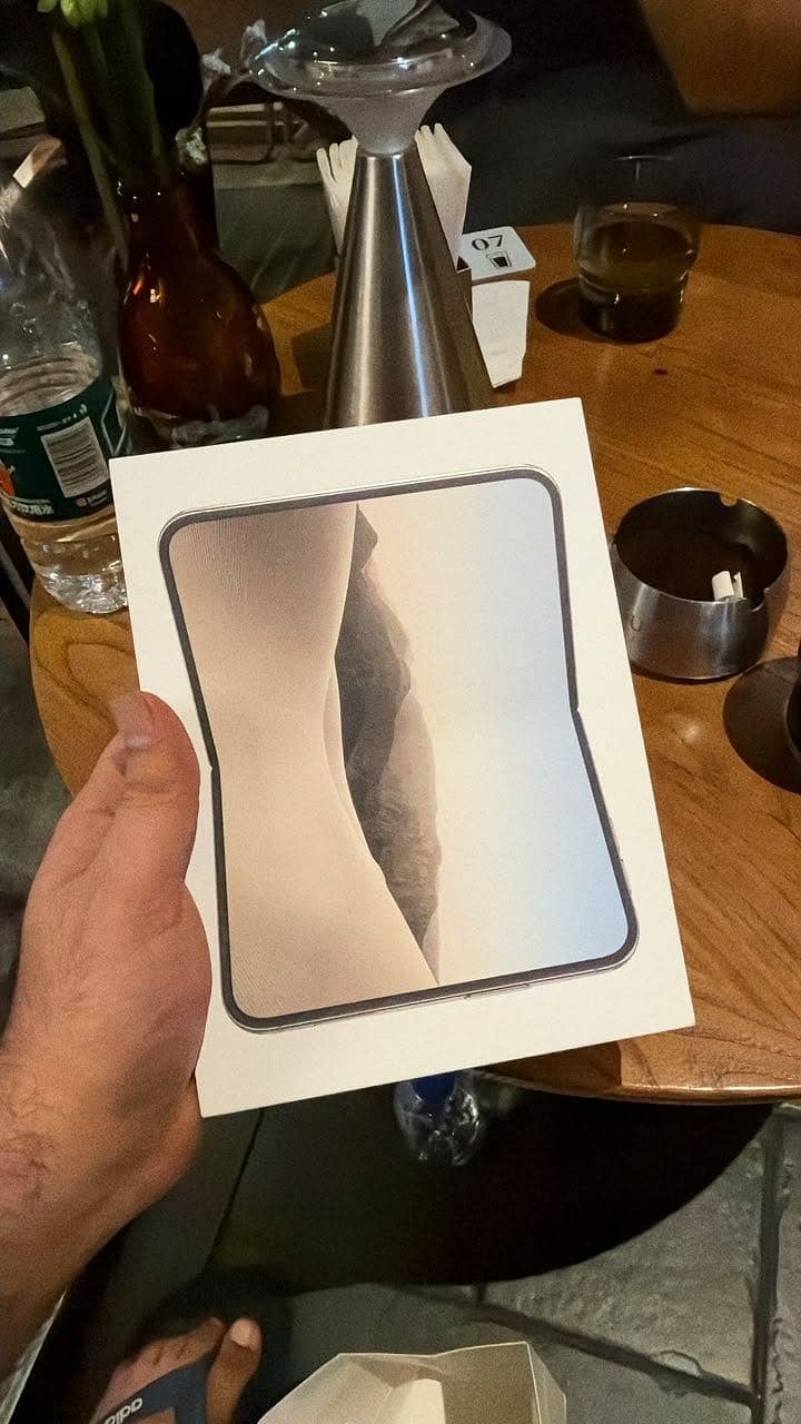 Apple iPhone Duo 0