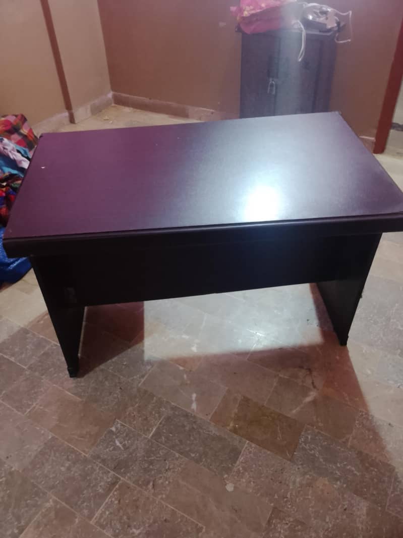 office desk 1