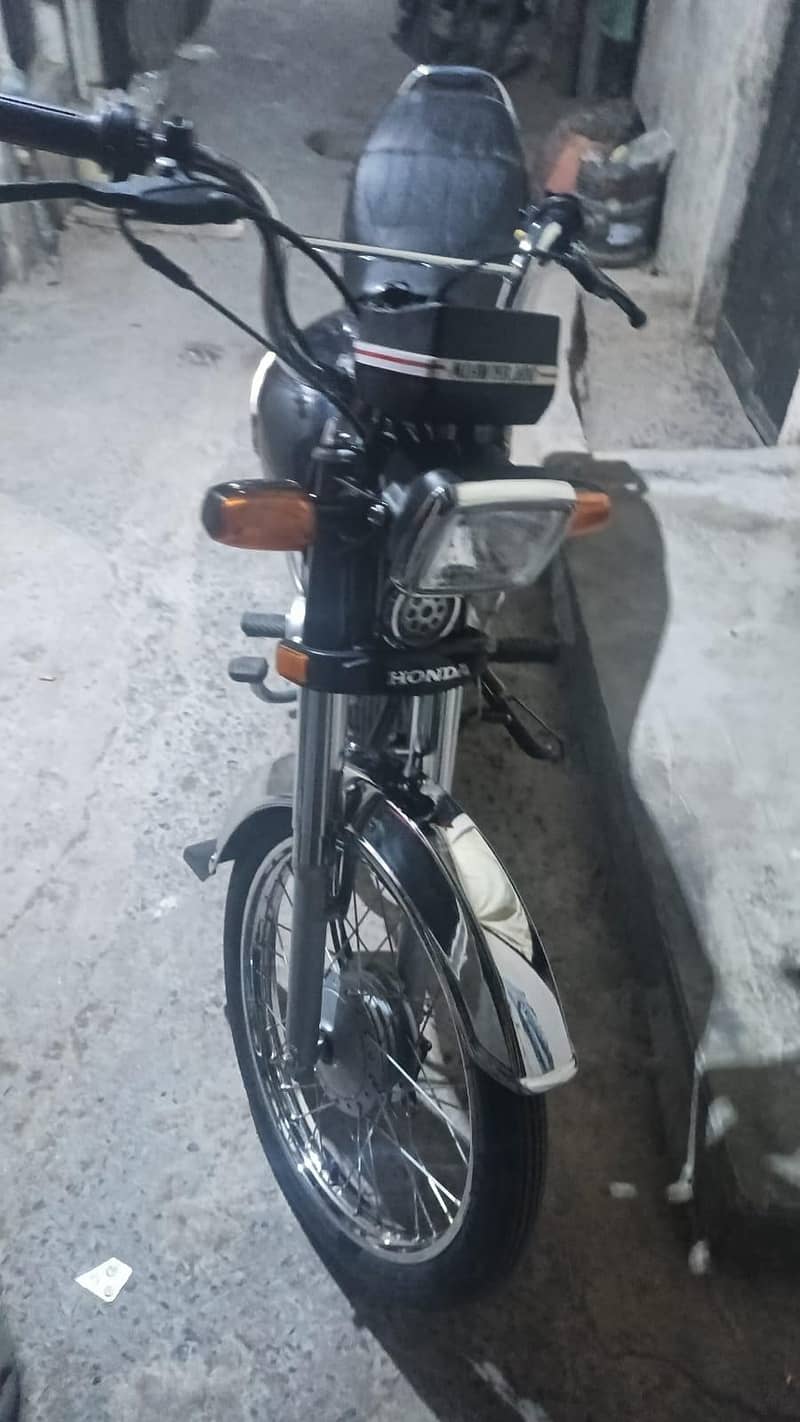 Cd 70 cc 0