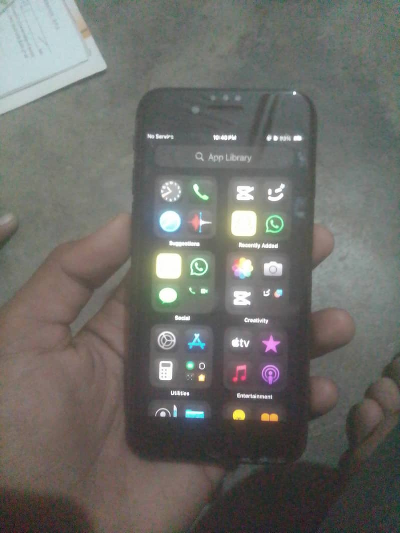 Apple iPhone SE 6