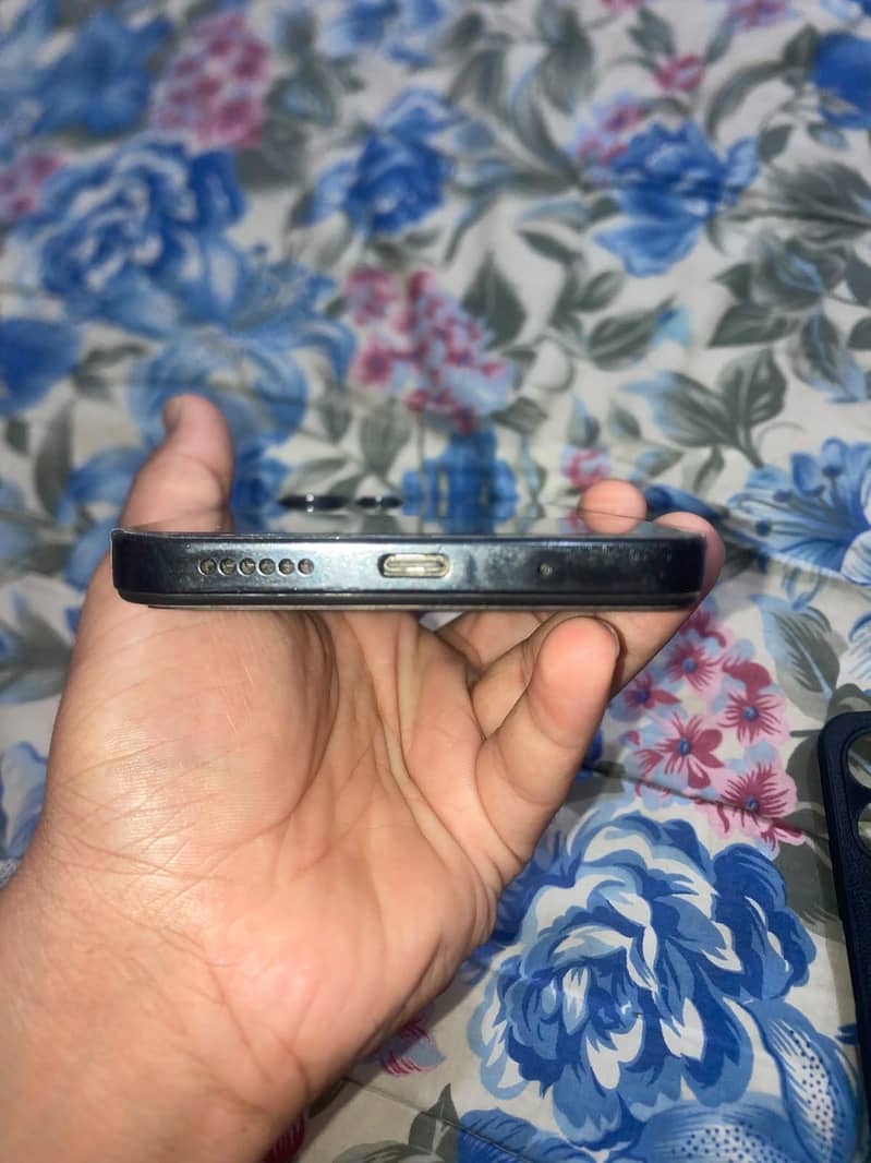 Xiaomi Redmi 12 6