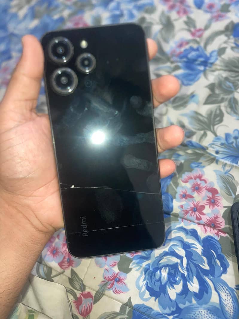 Xiaomi Redmi 12 8
