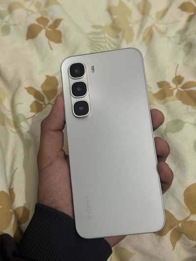 Infinix Hot 60 Pro