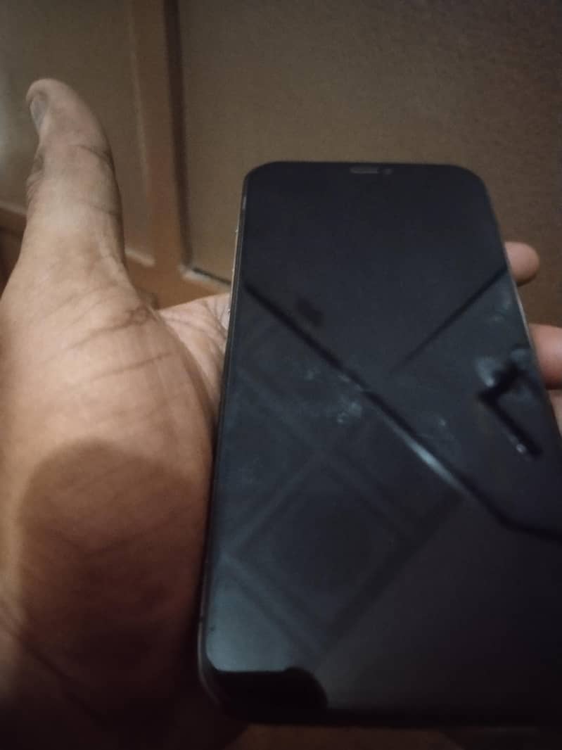 Apple iPhone 12 Pro 2