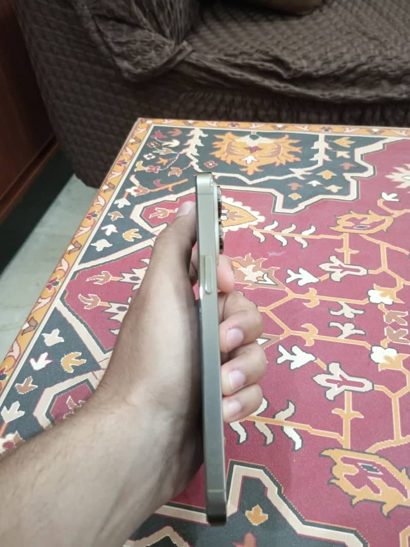 Apple iPhone 14 Pro Max 3