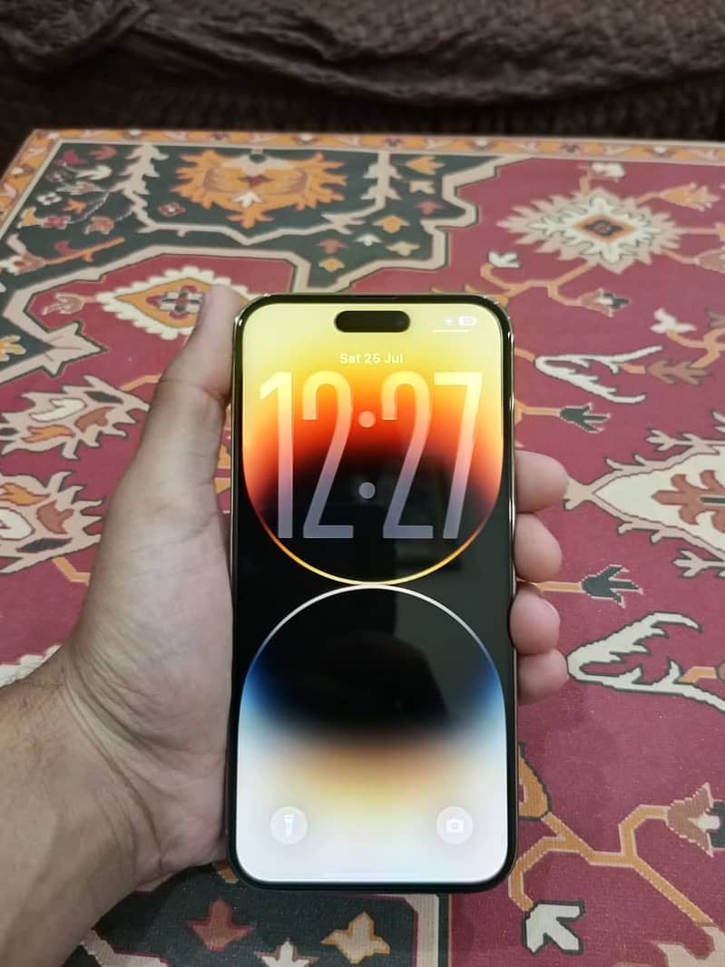 Apple iPhone 14 Pro Max 6