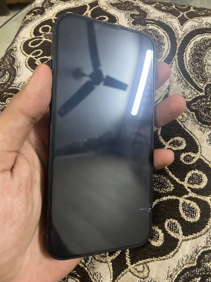 Apple iPhone 14 2