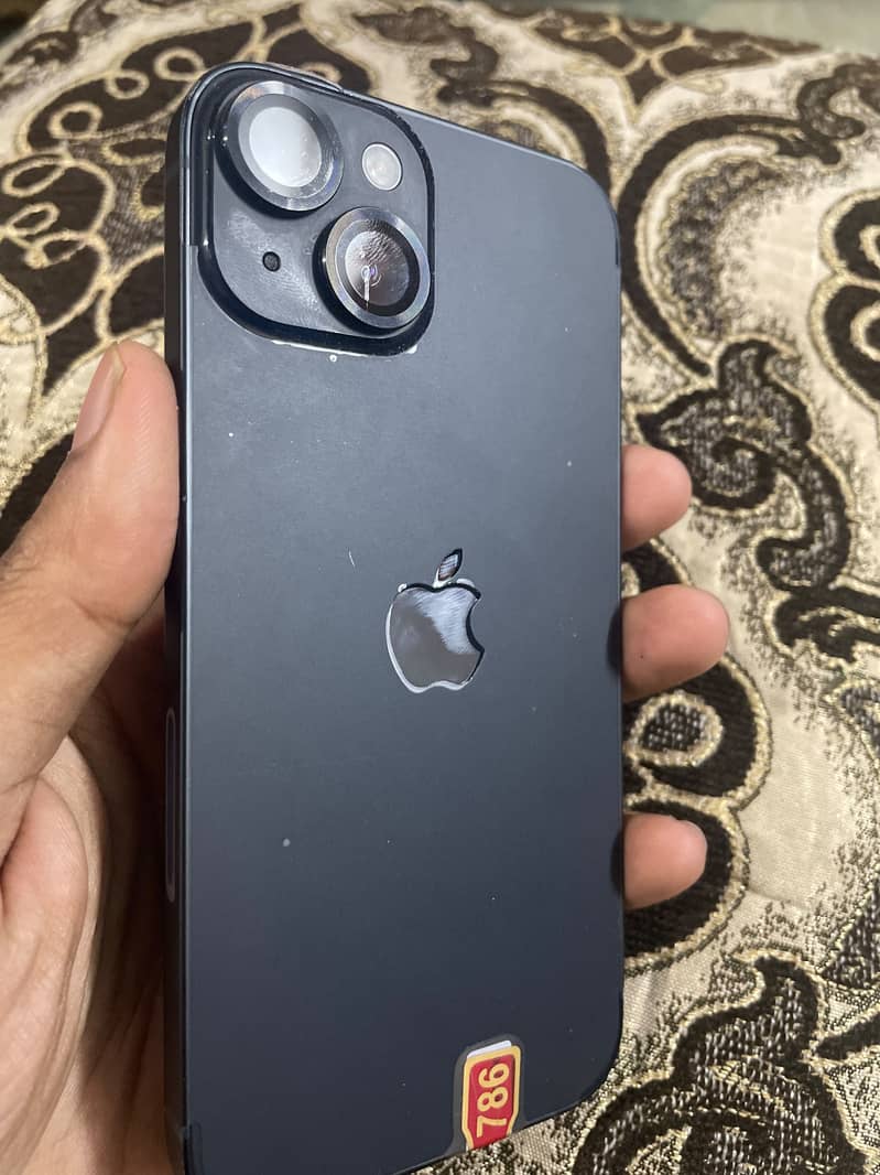 Apple iPhone 14 4