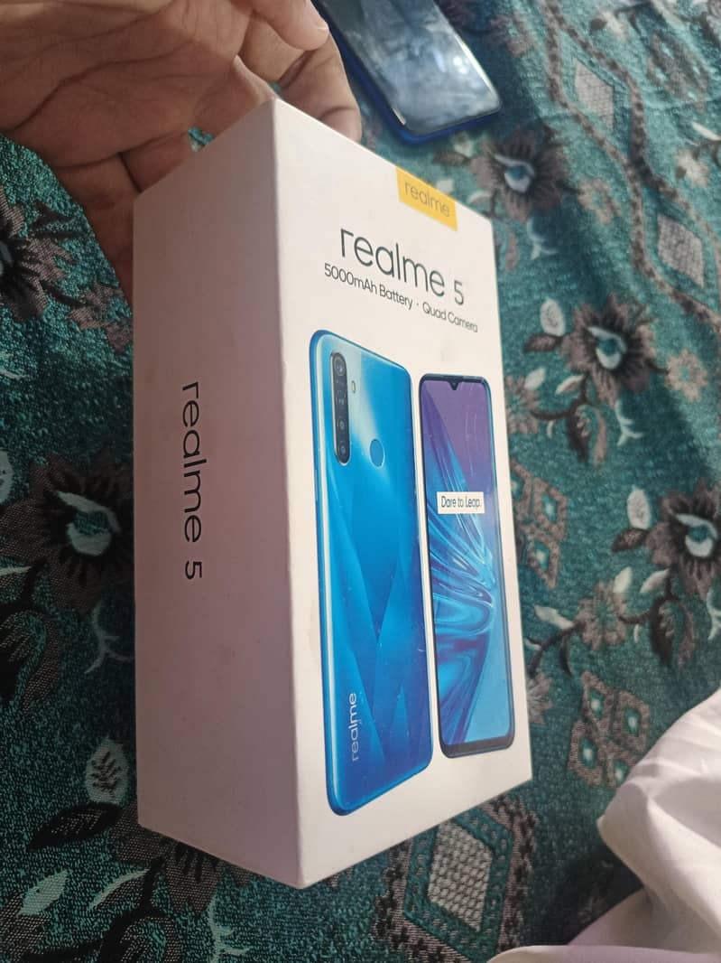 Realme 5 Complete box 3