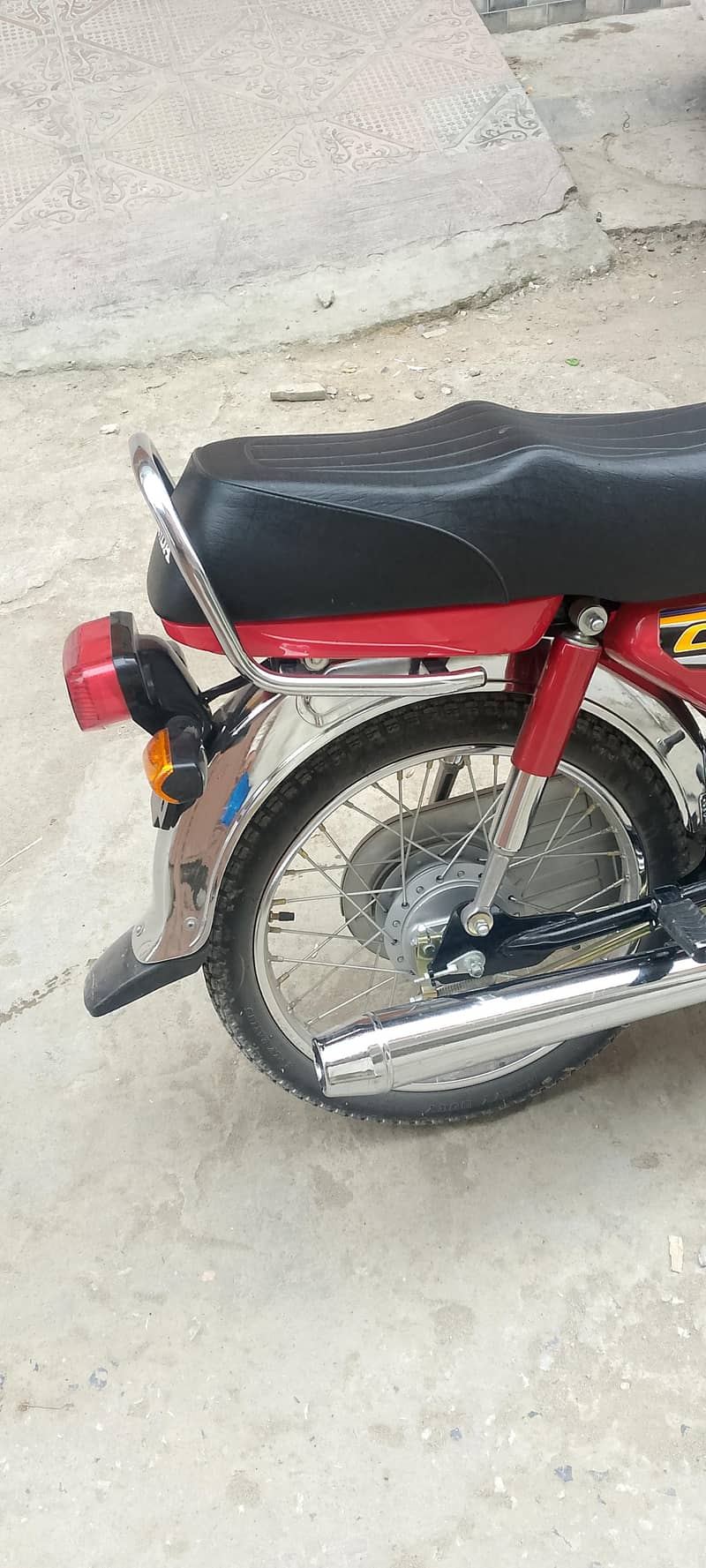honda CD70 5