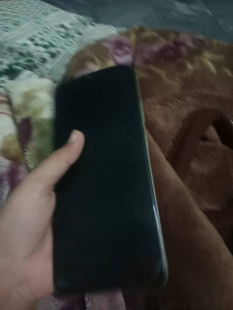 Realme C53 0
