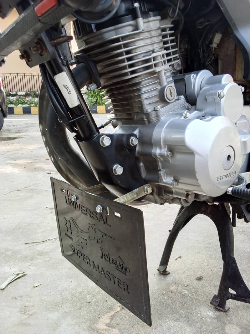 honda cb125F 2
