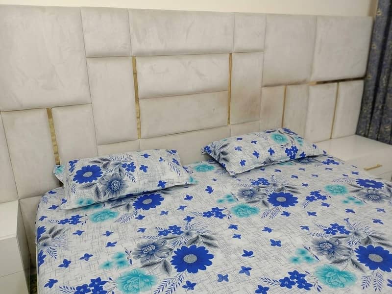 solid wood bedroom set 1