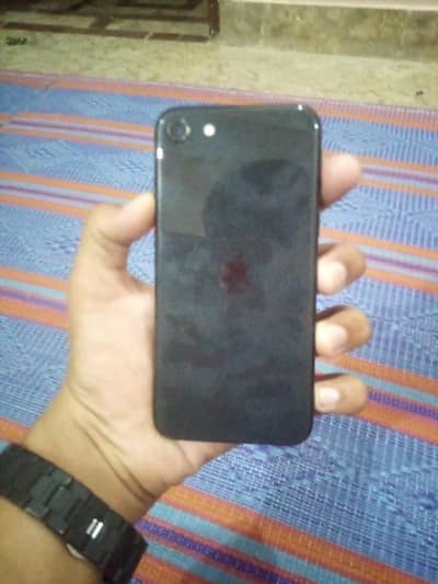 Apple iPhone SE 2020