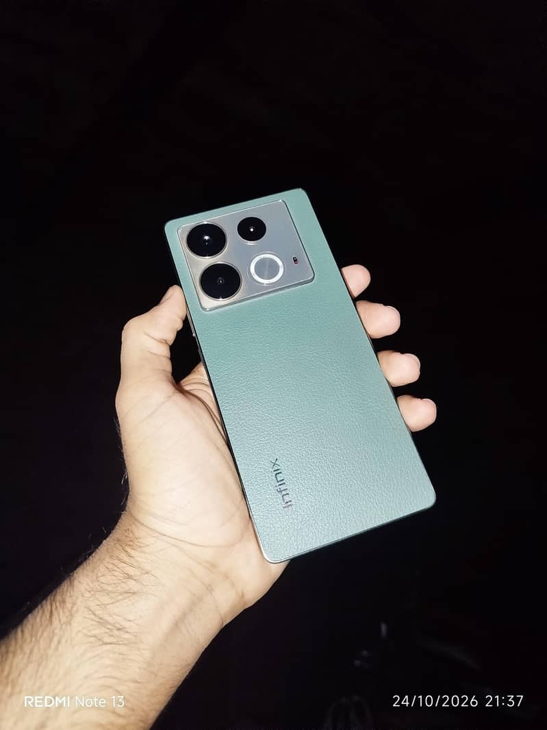 Infinix Note 40 0