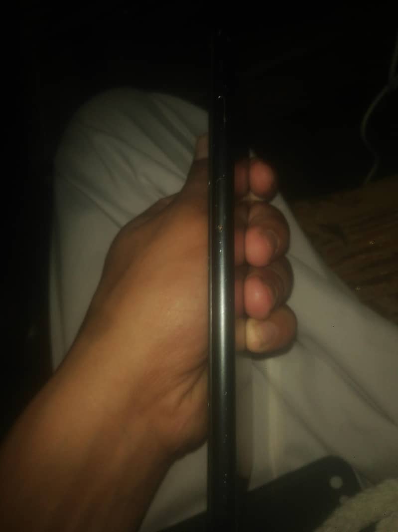 Apple iPhone 7 Plus 1