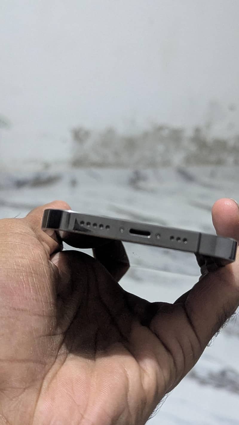 Apple iPhone 13 Pro 5