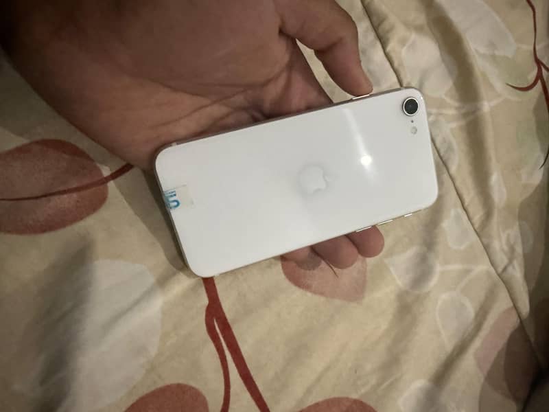 Apple iPhone SE 0