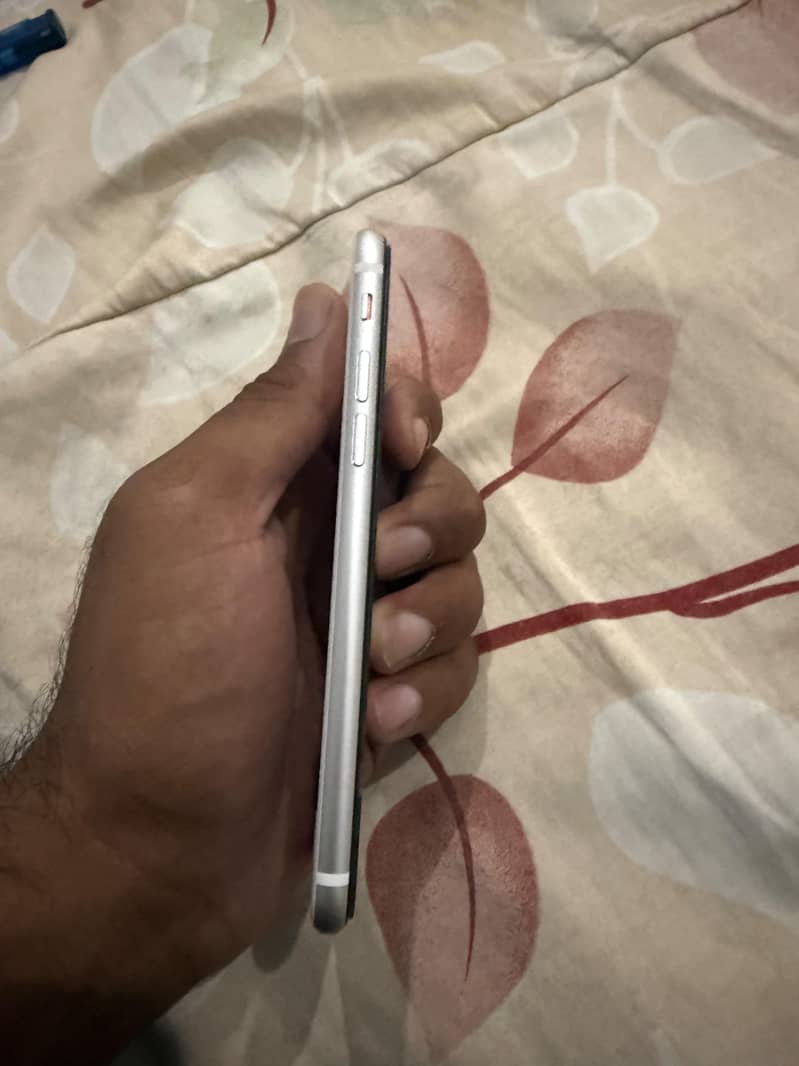 Apple iPhone SE 2