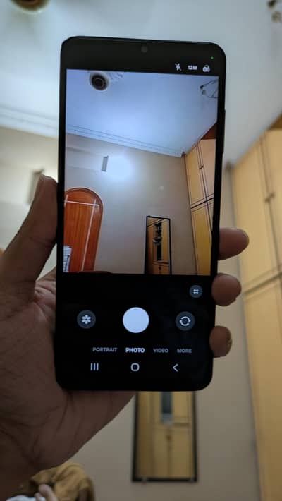 Samsung Mobile A06