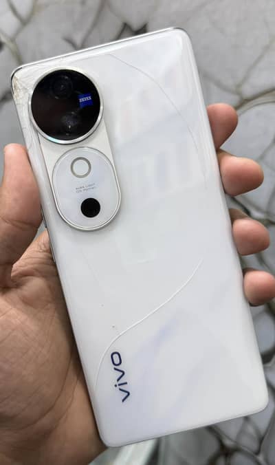 Vivo V40 with complete box